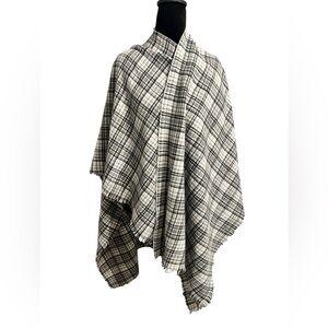 Old Navy Plaid Wrap Scarf One Size White Black